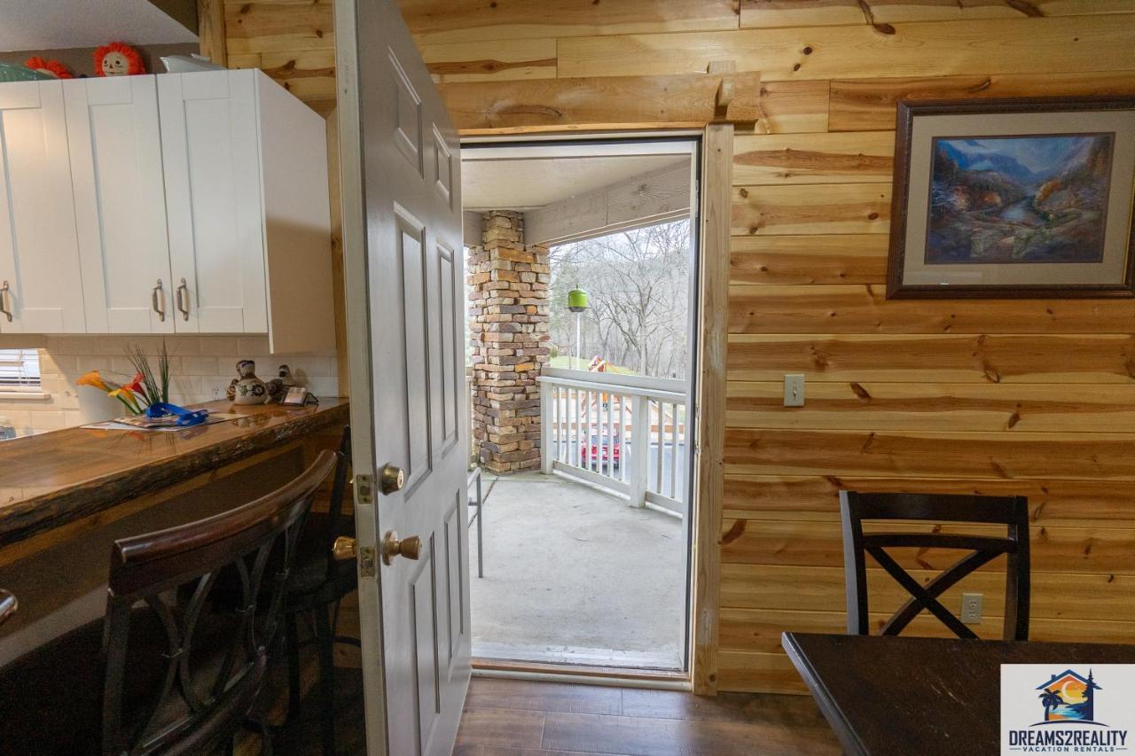 3Br Condo With Lake View - Trout Fishing - Playground - 2 Pools - Free Tickets Included - Pr69-9 Branson Exterior foto